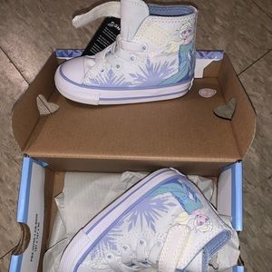 Brand New size 6 infant converse